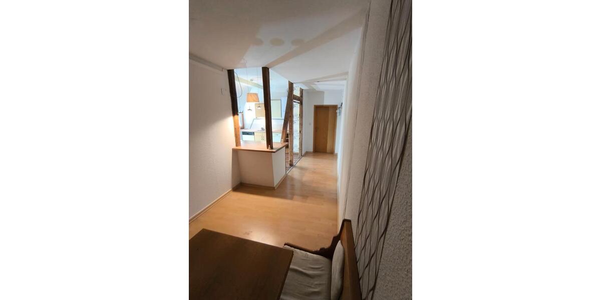 Etagenwohnung Nürnberg Sankt Leonhard - 3 Zimmer, 78 m&sup2;, 240.000&euro; | Angebot:26857175