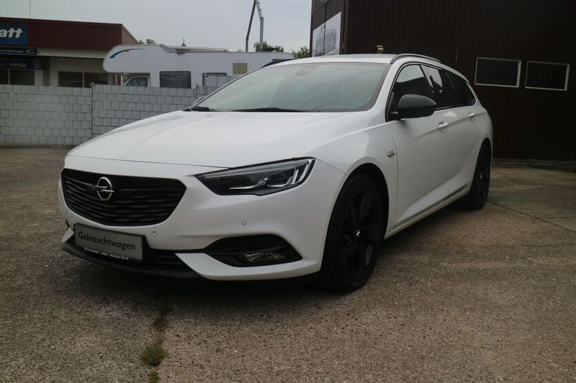 Opel Insignia 182.600 km 11.900 € Lübeck 23558