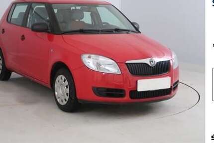 Skoda Fabia 56.407 km 5.889 &euro; Frankenberg 09669