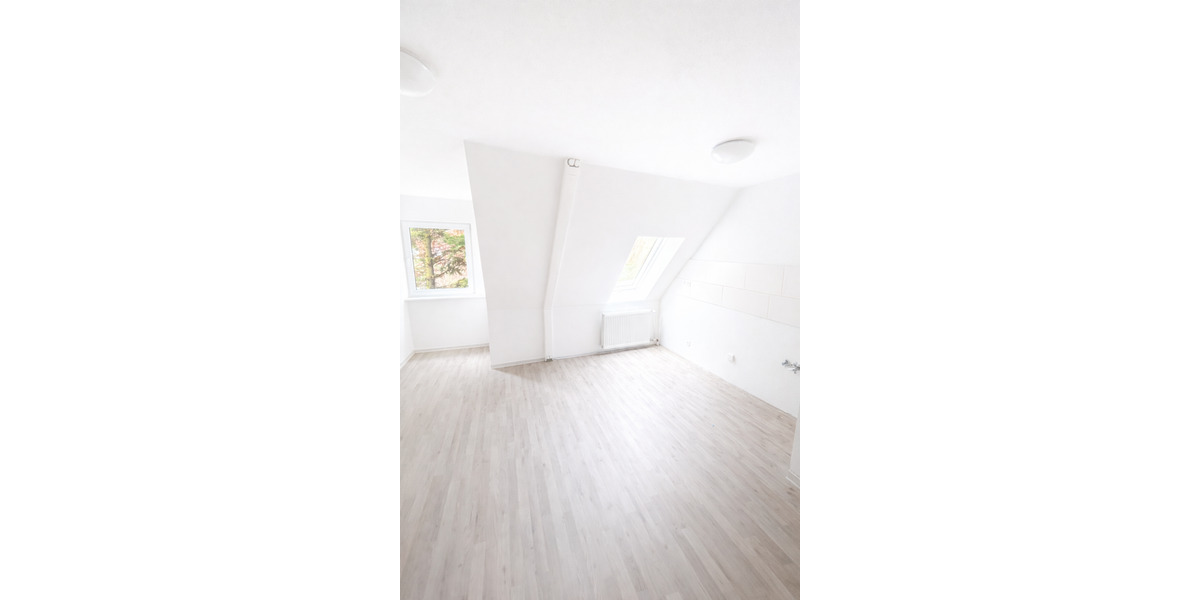 Etagenwohnung Hatten - 3 Zimmer, 100 m&sup2;, 845&euro; | Angebot:25230973