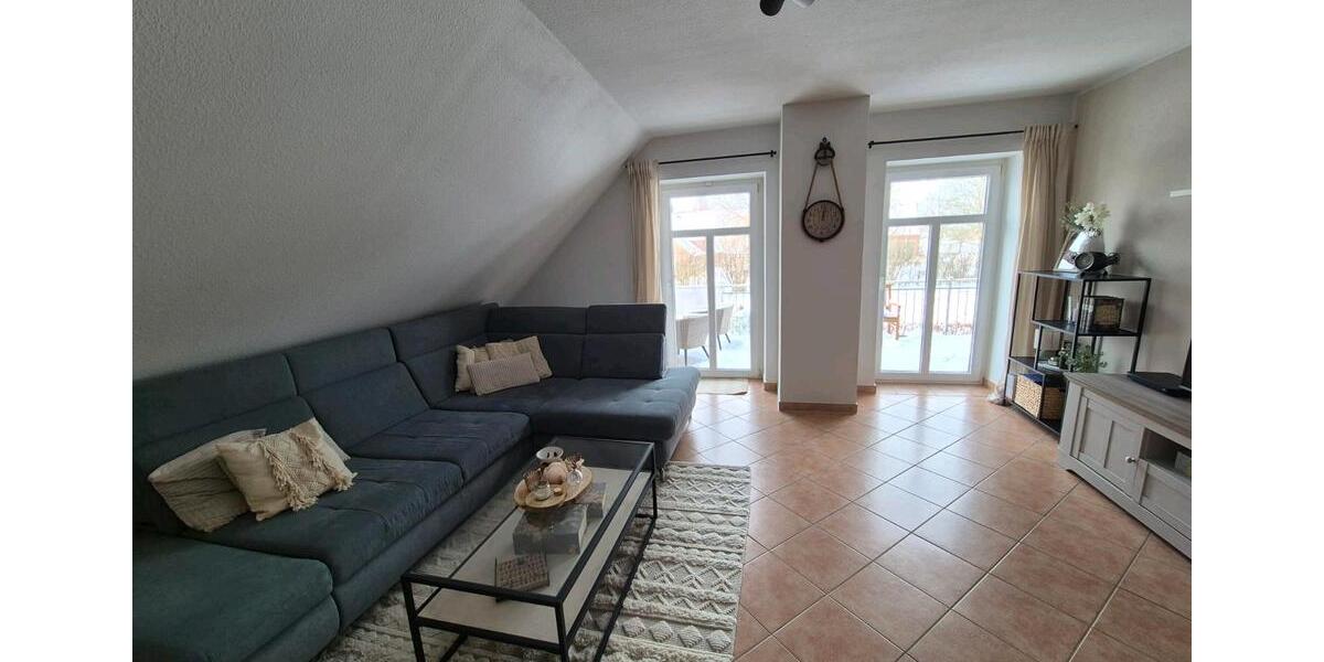 Dachgeschoßwohnung Minden Kuhlenkamp - 3.5 Zimmer, 90 m&sup2;, 890&euro; | Angebot:26317746