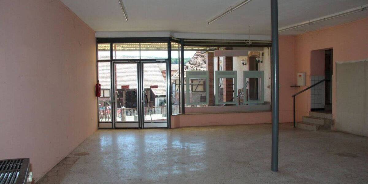 Mehrfamilienhaus, Wohnhaus Schlitz - 8 Zimmer, 158 m&sup2;, 130.000&euro; | Angebot:26805717