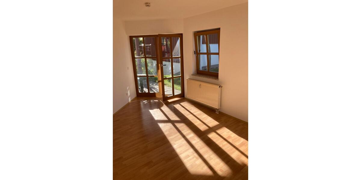 Etagenwohnung Rötz - 2 Zimmer, 50 m&sup2;, 76.000&euro; | Angebot:26261844