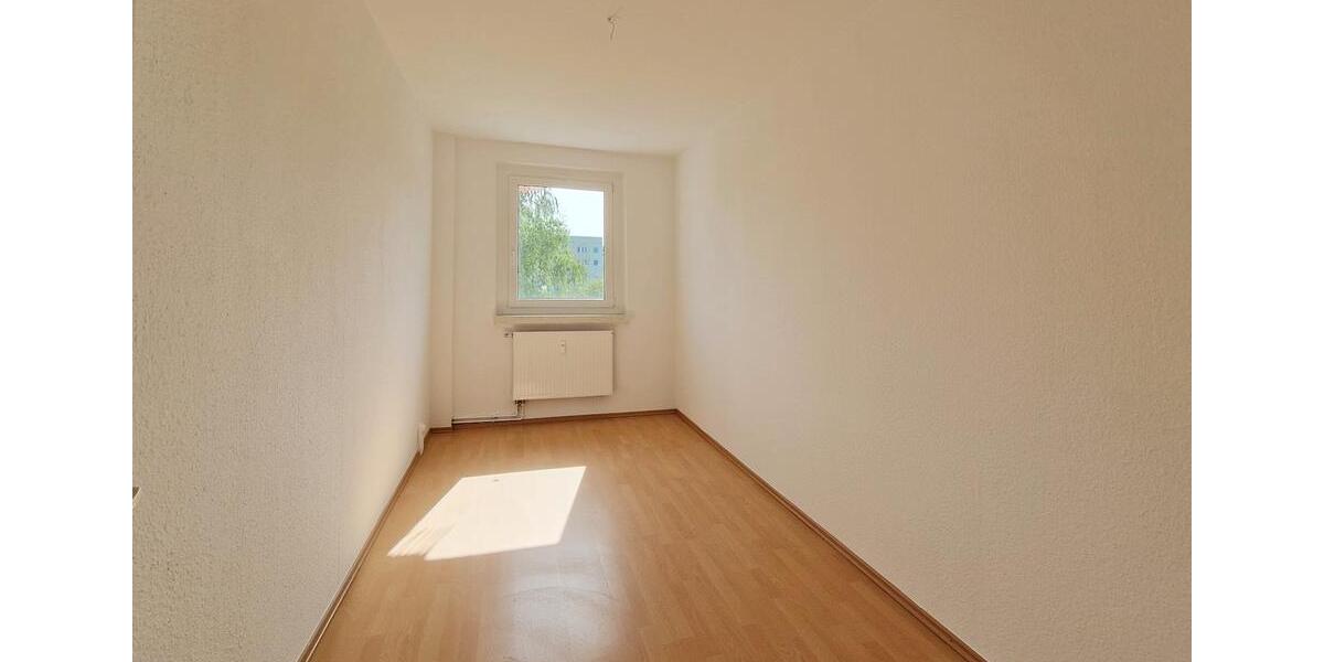 Etagenwohnung Hettstedt - 4 Zimmer, 70 m&sup2;, 279&euro; | Angebot:24692620