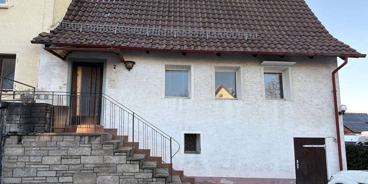 Einfamilienhaus Pfedelbach - 8 Zimmer, 105 m&sup2;, 199.000&euro; | Angebot:25402448