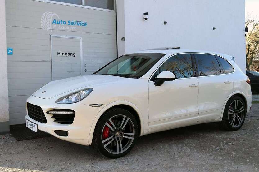 Porsche Cayenne 79.900 km 29.944 € Bielefeld 33729