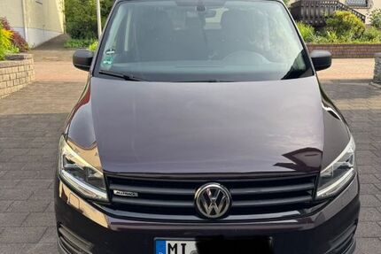 VW Caddy 169.000 km 17.000 &euro; Porta Westfalica 32457