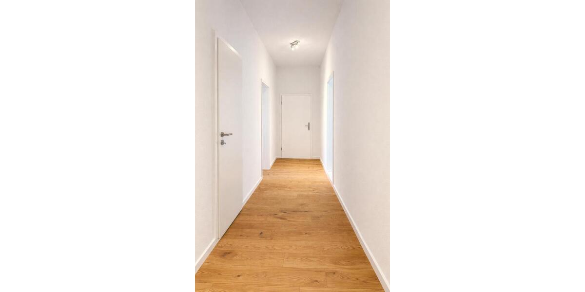 Dachgeschoßwohnung Trier West-Pallien - 4 Zimmer, 127 m&sup2;, 1.580&euro; | Angebot:26279810
