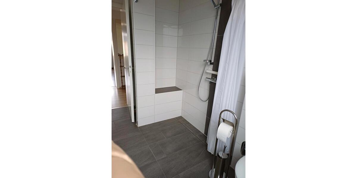 Etagenwohnung Dannenberg (Elbe) - 3 Zimmer, 86 m&sup2;, 140.000&euro; | Angebot:27094298