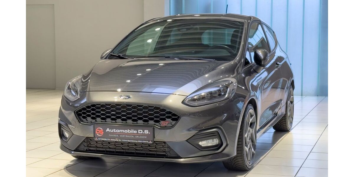 Ford Fiesta 97.557 km 15.499 &euro; Bad Kötzting 93444