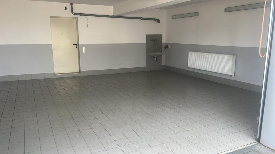 Gewerbeobjekt Wallersdorf - 350&euro; | Angebot:26424035