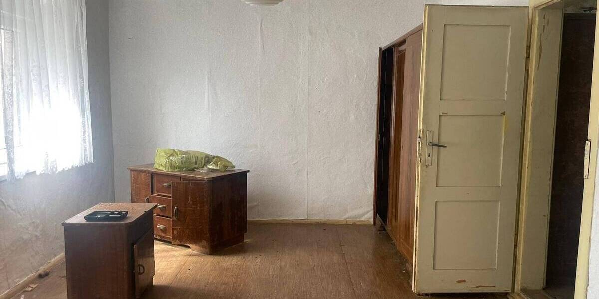 Einfamilienhaus Bernsdorf Großgrabe - 7 Zimmer, 100 m&sup2;, 30.000&euro; | Angebot:25999700