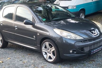 Peugeot 206 123.000 km 3.500 &euro; Chemnitz 09114
