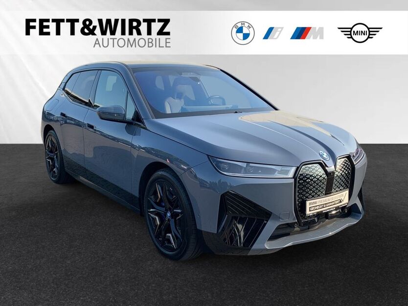 BMW iX 19.602 km 74.400 € Geldern 47608