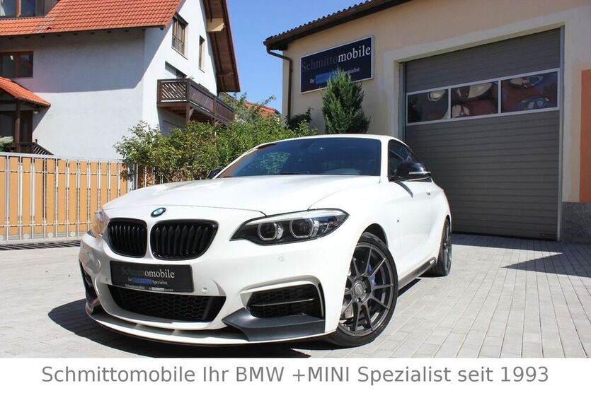 M240i