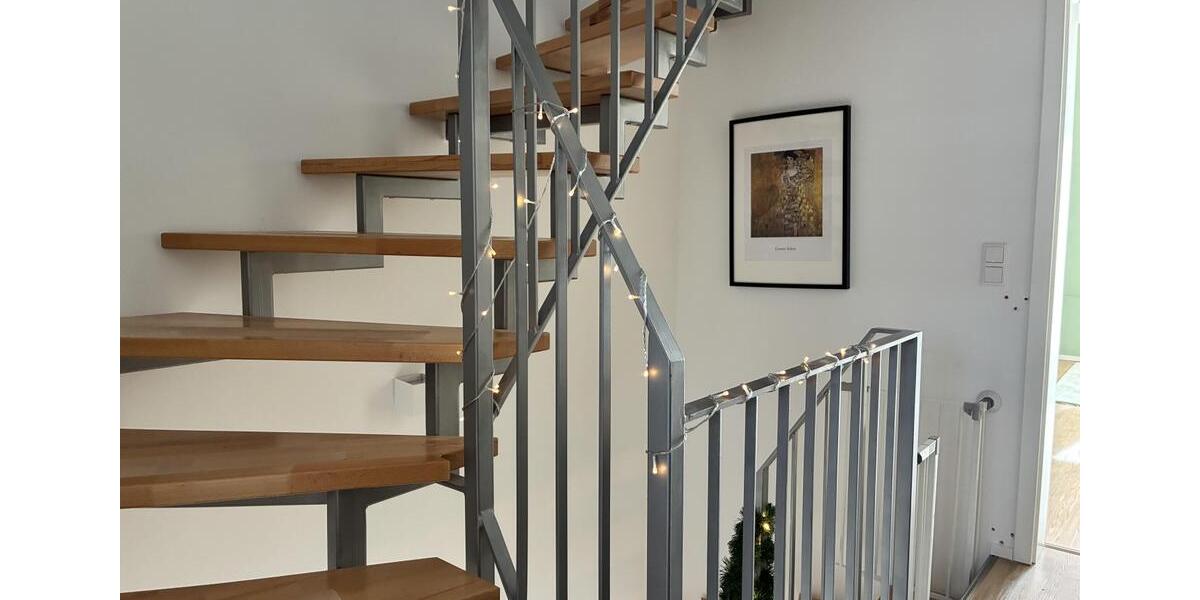 Reihenhaus Hilpoltstein - 5 Zimmer, 125 m&sup2;, 1.600&euro; | Angebot:26147020