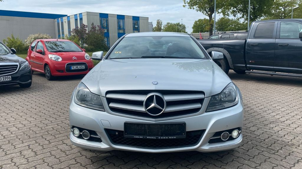Mercedes-Benz C 250 300.000 km 4.700 &euro; Henstedt Ulzburg 24558