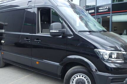VW Crafter 99.856 km 28.600 &euro; Berlin 13156