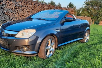 Opel Tigra 135.000 km 3.900 &euro; Hardheim 74736