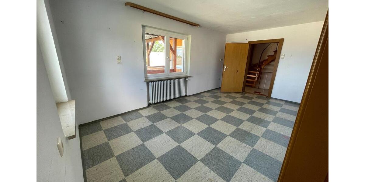 Einfamilienhaus Schauenstein - 9 Zimmer, 140 m&sup2;, 135.000&euro; | Angebot:26483622
