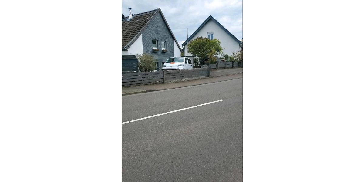 Doppelhaushälfte Wiehl - 4 Zimmer, 90 m&sup2;, 235.000&euro; | Angebot:26250277