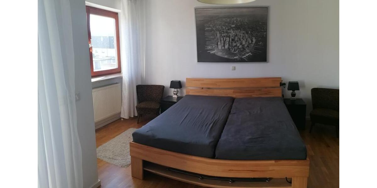 Reihenhaus Ansbach - 6 Zimmer, 140 m&sup2;, 1.630&euro; | Angebot:26399720