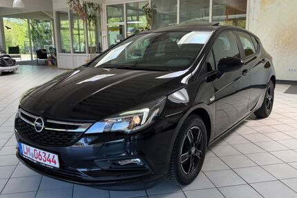 Opel Astra 28.000 km 12.499 &euro; Selters 65618