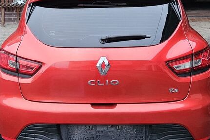 Renault Clio 160.000 km 4.800 &euro; Weickartshain 35305