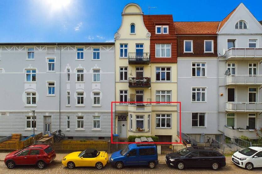 Historische GründerzeitWohnung Lübeck (mit Garten): Vermietete 3 Zimmer im Wohngebiet Falkenwiese!