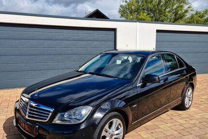Mercedes-Benz C 200 209.800 km 8.300 &euro; Egenhausen 72227