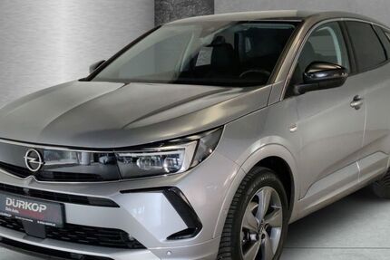 Opel Grandland (X) 30.711 km 20.590 &euro; Braunschweig 38126