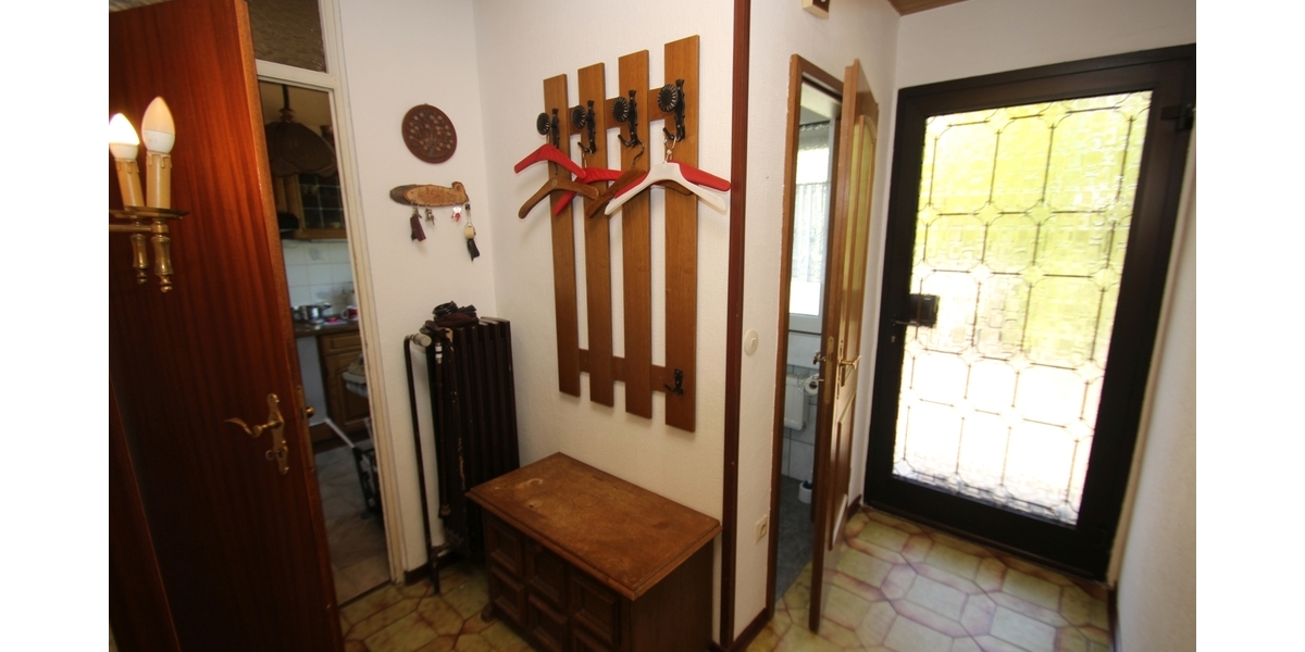 Mit 3D: Reihenhaus mit Terrasse & viel Potenzial – Ihr neues Zuhause wartet! - Reihenmittelhaus Lohmar | Angebot:26295340