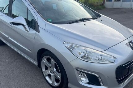 Peugeot 308 173.000 km 4.599 &euro; Oberndorf a.N. - Aistaig 78727