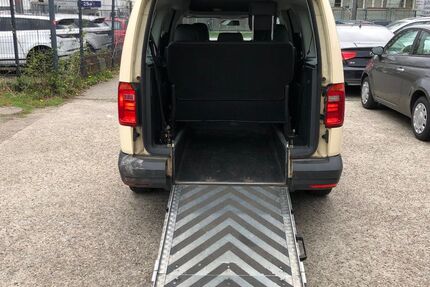 VW Caddy 398.900 km 4.999 € Hamburg 22047