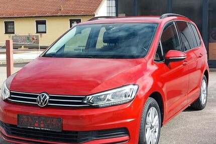 VW Touran 129.000 km 22.900 € Neuötting 84524