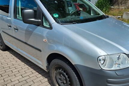 VW Caddy 154.394 km 2.990 &euro; München OT Trudering-Riem 81825