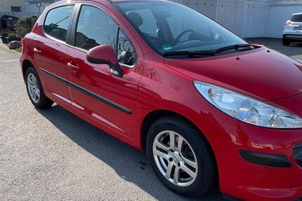 Peugeot 207 109.800 km 3.800 &euro; Eppelheim 69214