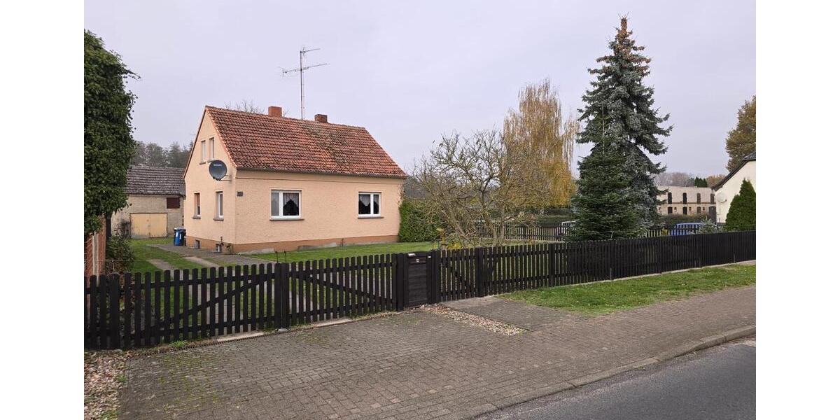 Einfamilienhaus Neustadt (Dosse) - 5 Zimmer, 160 m&sup2;, 230.000&euro; | Angebot:26854793