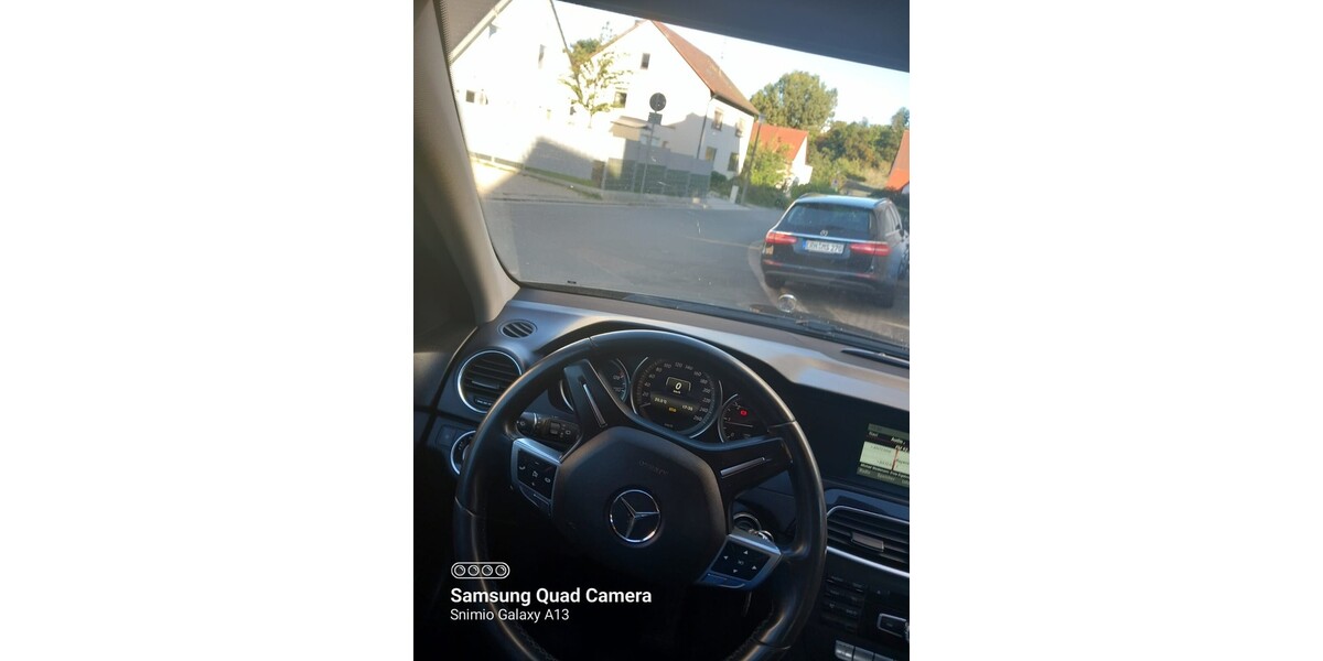 Mercedes-Benz C 200 215.000 km 10.000 &euro; Heroldsberg 90562