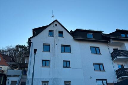 Kellergeschoss Wohnung Frisch renoviert 2 Zimmer, Küche, Bad