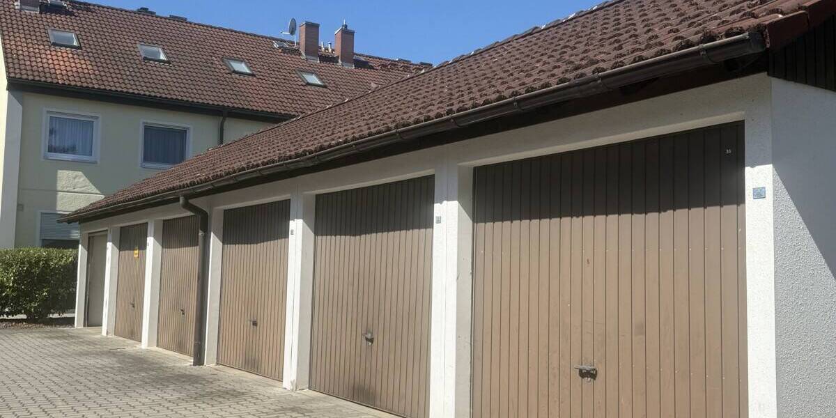 Reihenendhaus Burglengenfed Mühlberg - 4 Zimmer, 135 m&sup2;, 1.090&euro; | Angebot:26798746