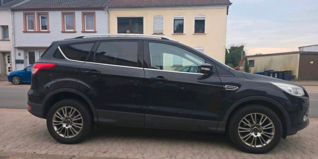 Ford Kuga 135.000 km 9.500 &euro; Sulzbach 66280
