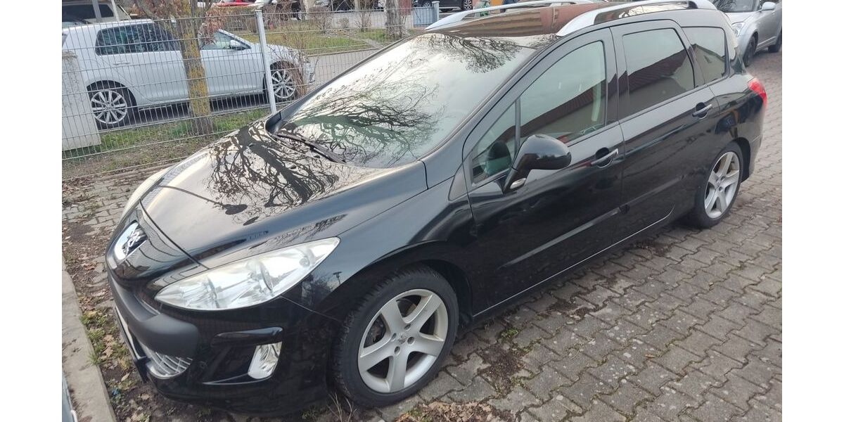 Peugeot 308 185.000 km 2.850 &euro; Winnenden 71364