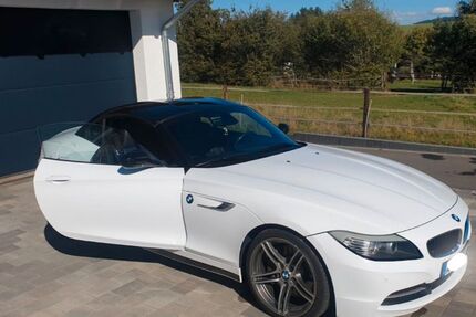 BMW Z4 143.025 km 22.999 € Sierscheid 53520