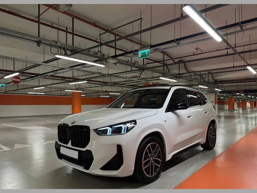 BMW X1 42.600 km 32.000 € Düsseldorf 40239