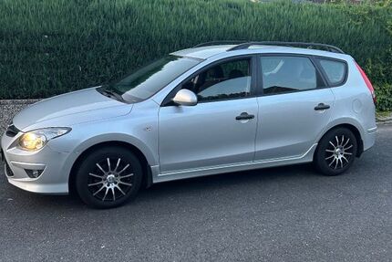 Hyundai i30 174.000 km 3.999 € Hamburg 21107