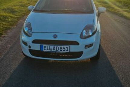Fiat Punto 152.000 km 2.950 &euro; Euskirchen 53879