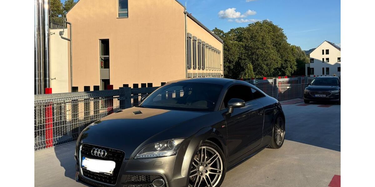 Audi TT 83.000 km 17.990 &euro; Balingen 72336
