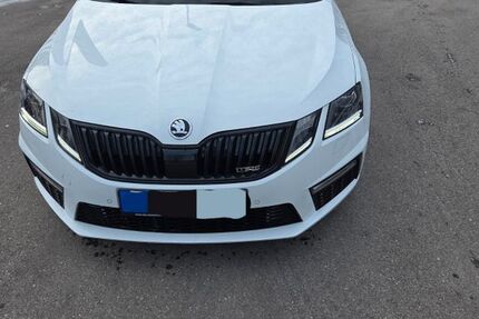Skoda Octavia 87.000 km 21.700 &euro; Grafling 94539