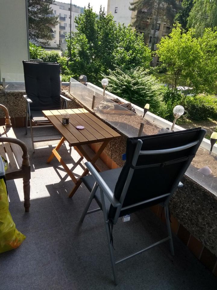 2 Zimmer Wohnung mit Balkon und Garagenstellplatz 440 € zur Miete